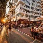 Old Town - Pedestrian Area, Walk To - Magnolia 마르베야