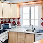 Old Town - Pedestrian Area, Walk To - Magnolia Appartement