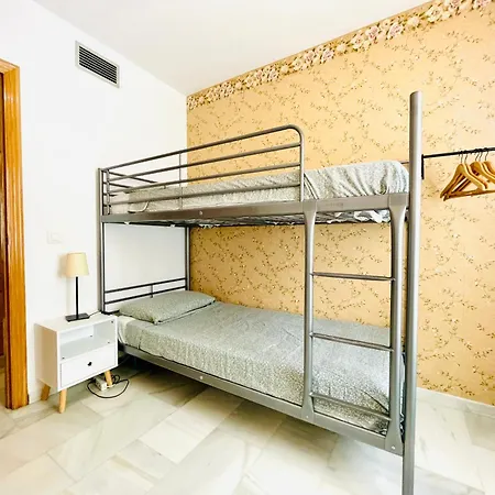 Old Town - Pedestrian Area, Walk To - Magnolia